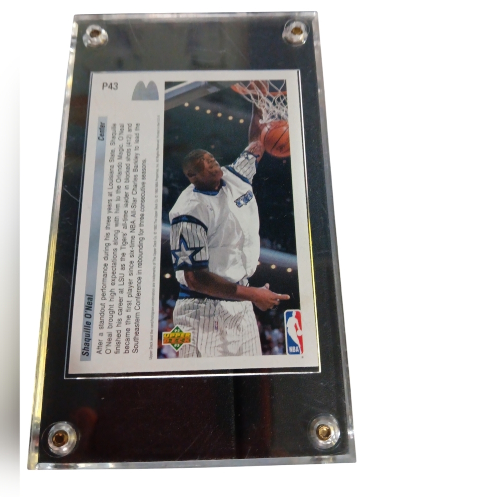 Shaquille O'neal. Center card